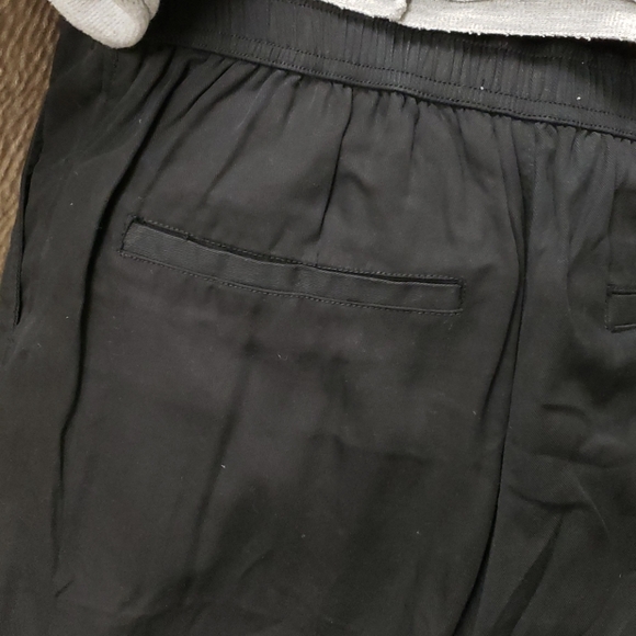 Pants - Picture 5 of 6